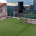 Apartman Ka Sa Dvije Spavace Sobe