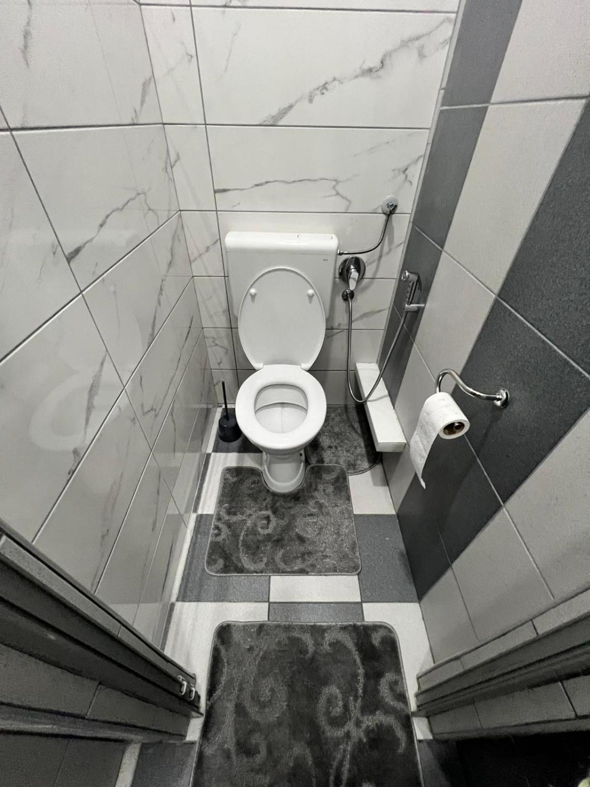 Ka Sa Dvije Spavace Sobe Apartment